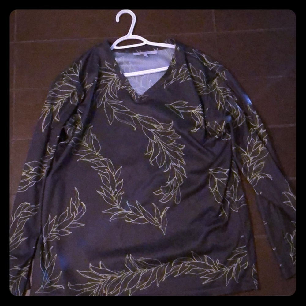 Ari South XL long sleeve